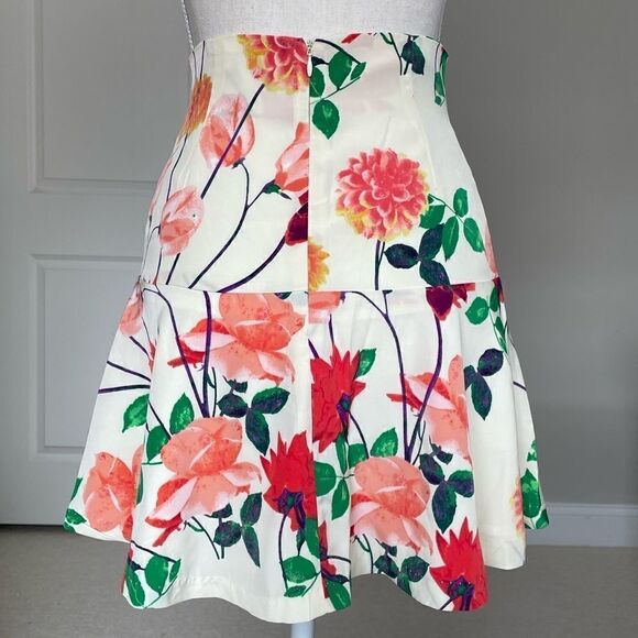 BB Dakota Goodwin Lush Cupra Touch Floral Skater Skirt - Picture 2 of 8